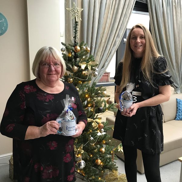 Ramsbottom Soroptimists help support the isolated